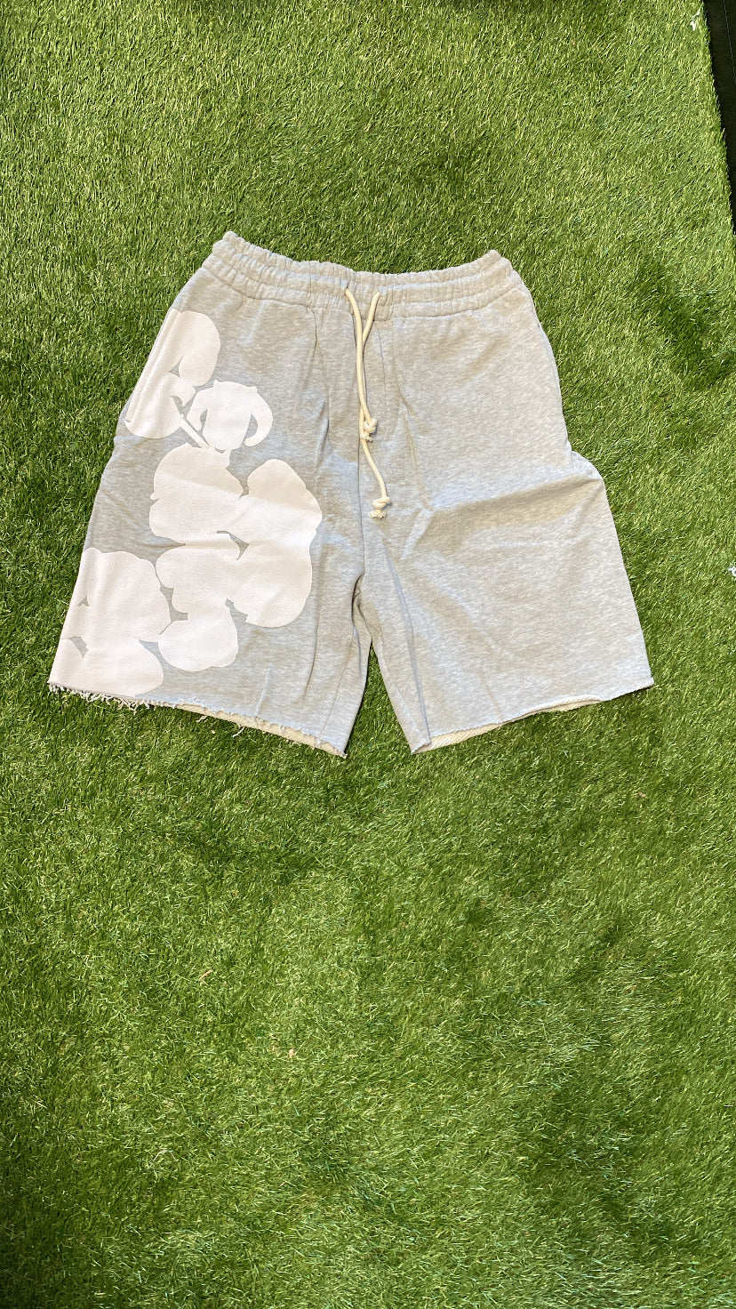 Big Gray Cotton Wreath Shorts