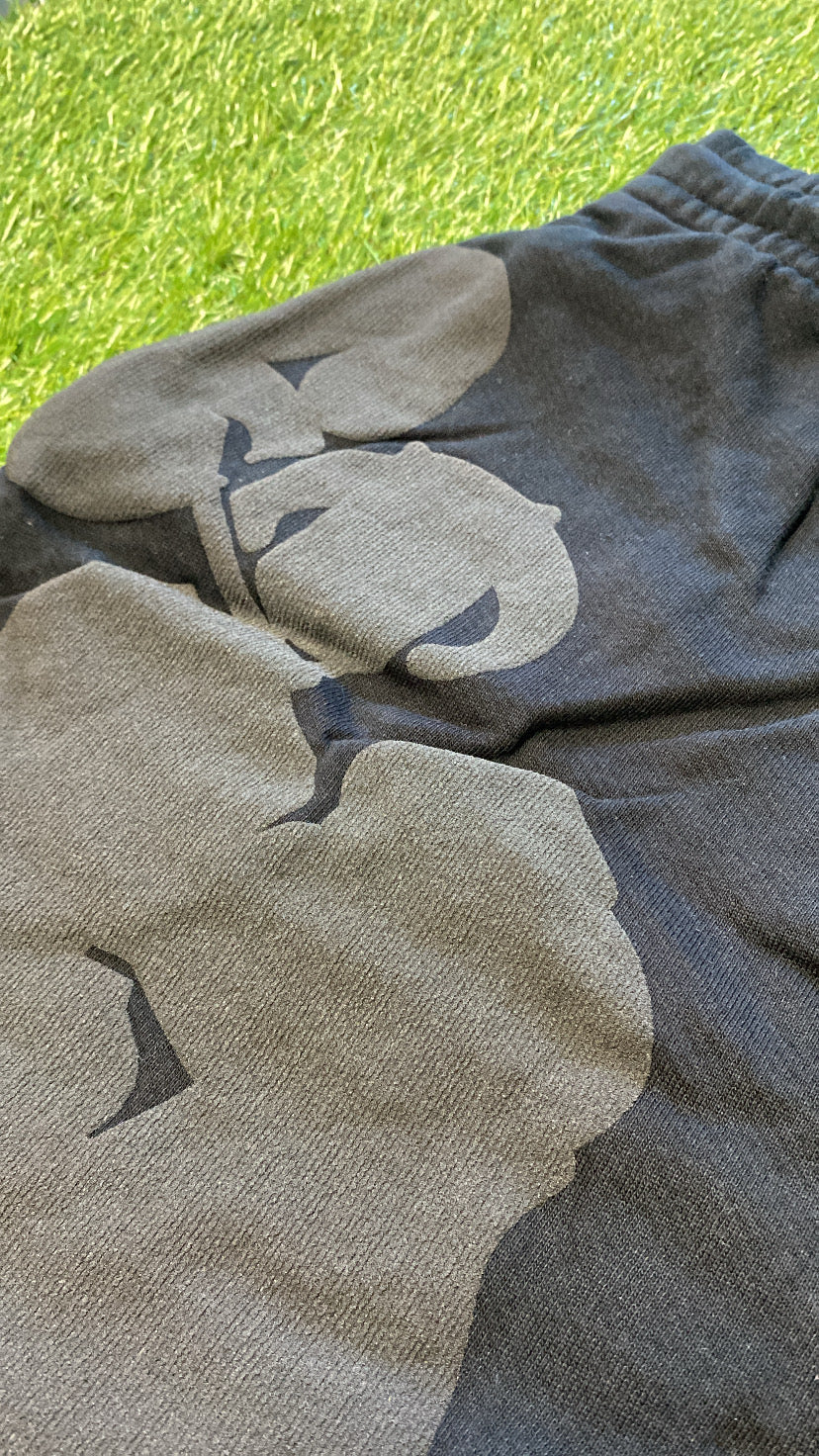 Big Mono Cotton Wreath Shorts