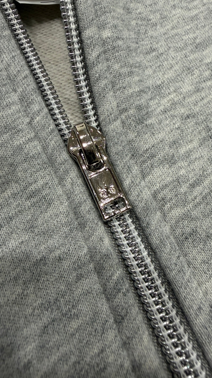 Heather Gray Alo quarter-zip pullover - Zipper detail
