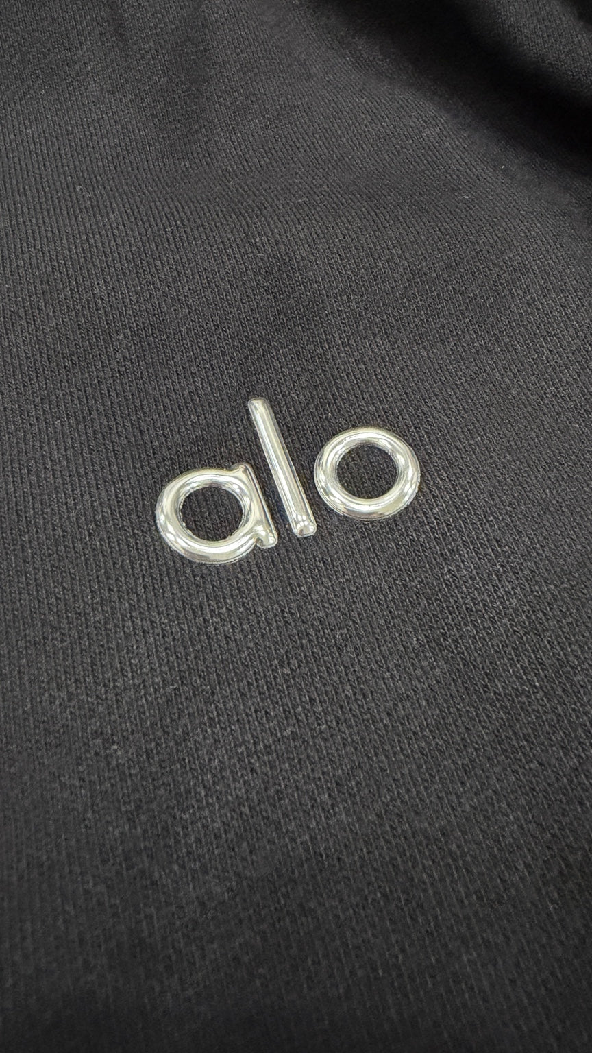Black Alo quarter-zip pullover - Metal chest logo