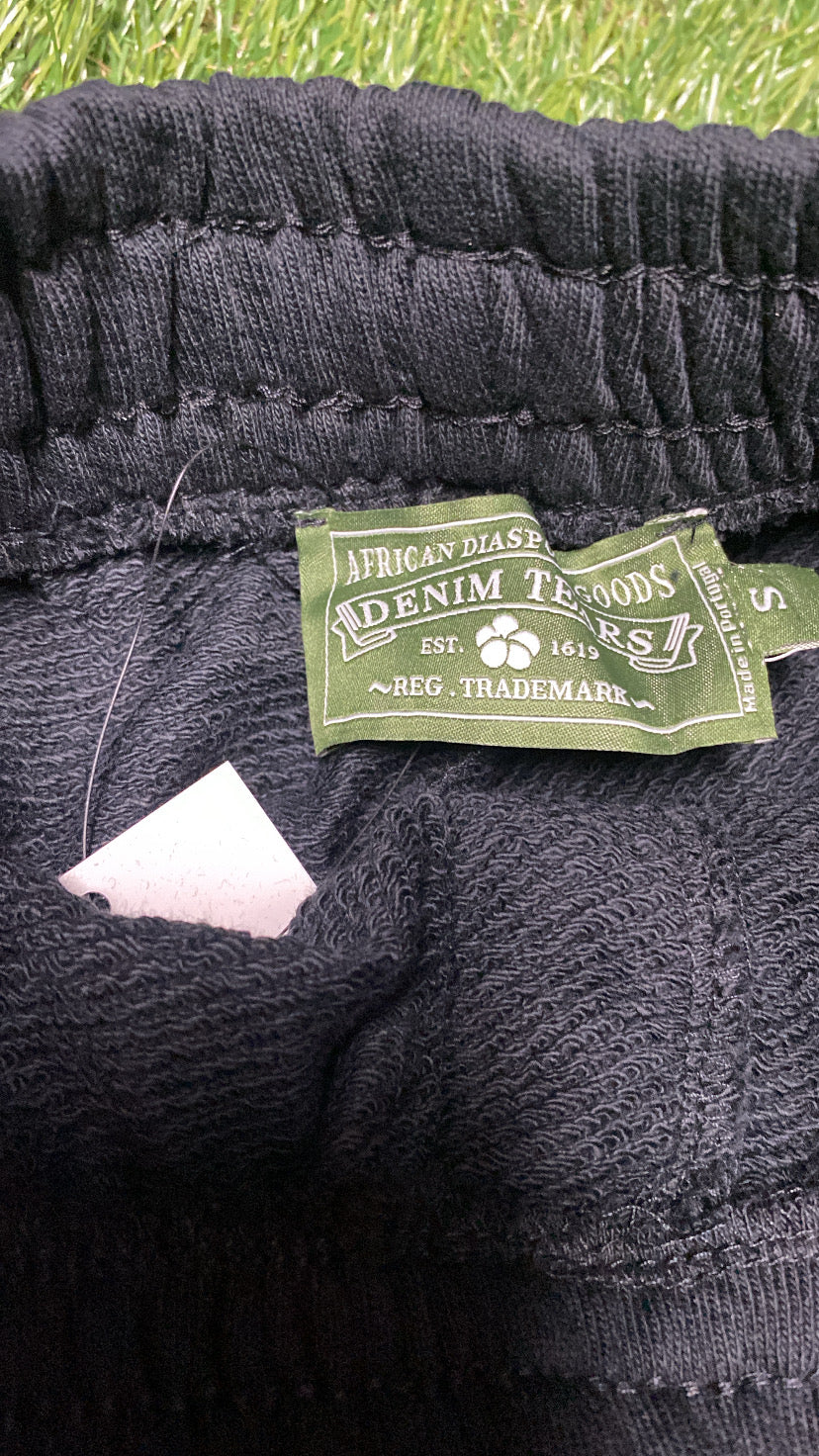 Mono Cotton Wreath Shorts