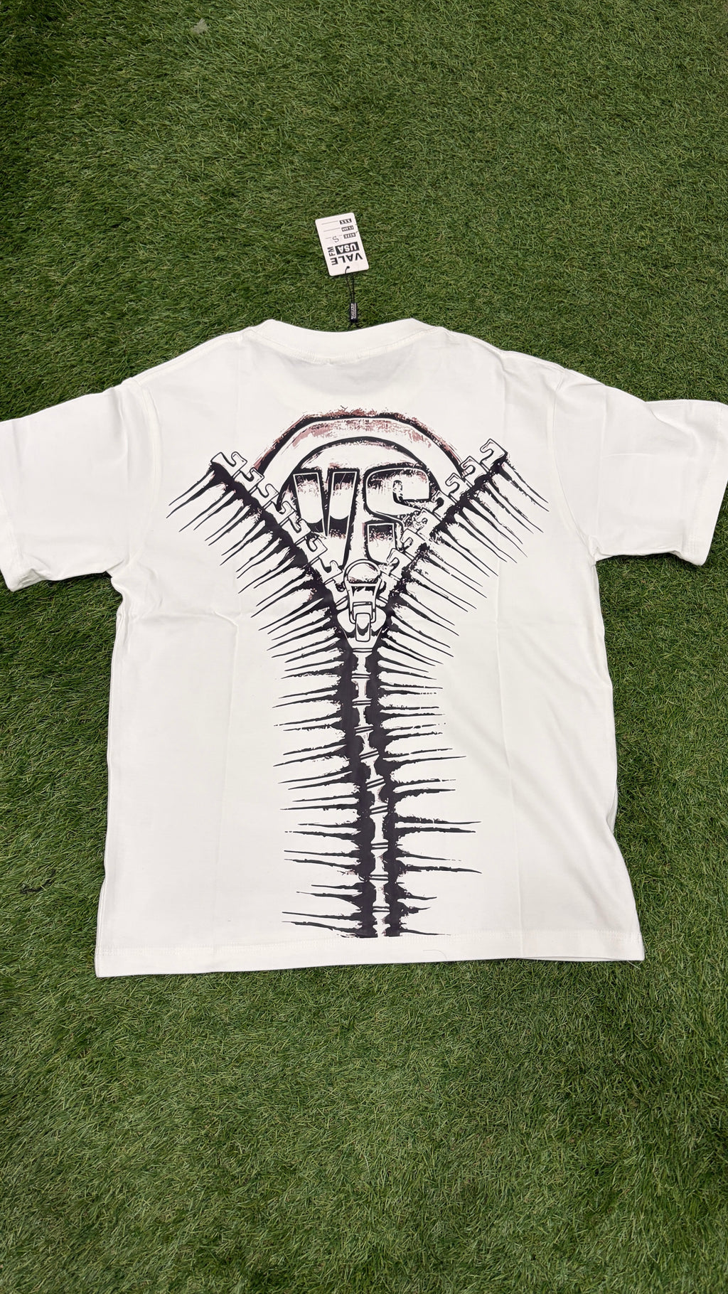 Dreams Scissors Hand Graphic T-Shirt