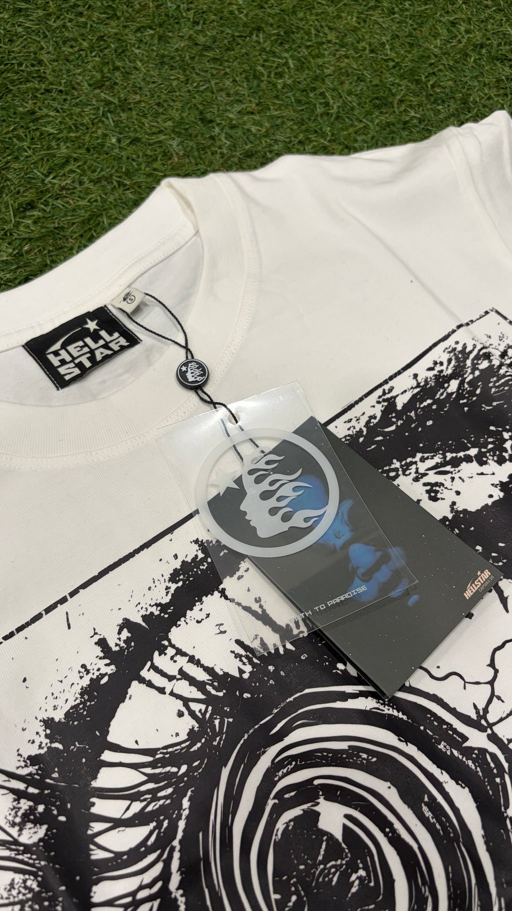 Brain Washed Graphic T-Shirt