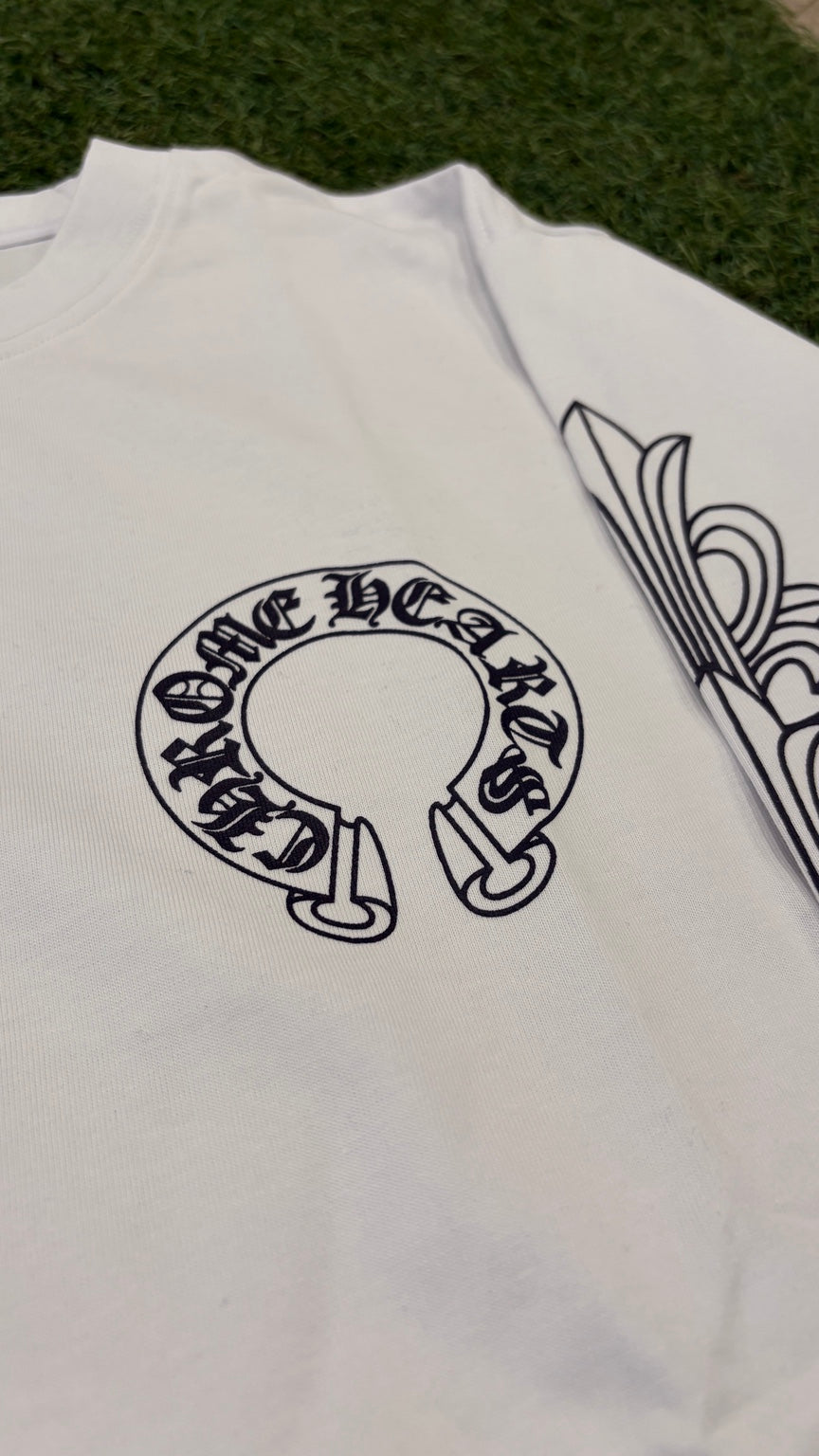 Black horseshoe chest logo close-up